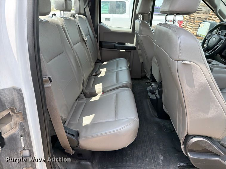 image for item DV8530 2017 Ford F150 Ext. Cab pickup truck