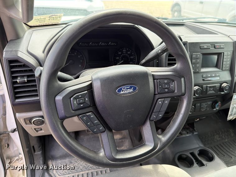 image for item DV8531 2018 Ford F150 Crew Cab pickup truck