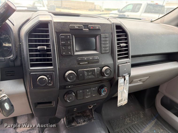 image for item DV8531 2018 Ford F150 Crew Cab pickup truck