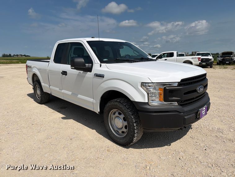 image for item DV8532 2019 Ford F150 Ext. Cab pickup truck