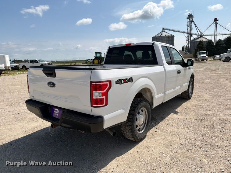 image for item DV8532 2019 Ford F150 Ext. Cab pickup truck