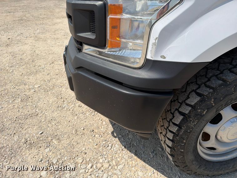 image for item DV8532 2019 Ford F150 Ext. Cab pickup truck