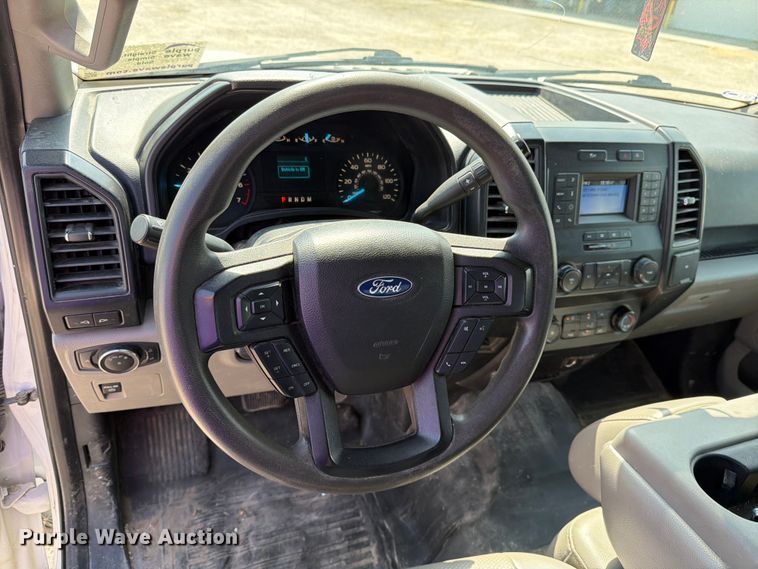 image for item DV8532 2019 Ford F150 Ext. Cab pickup truck