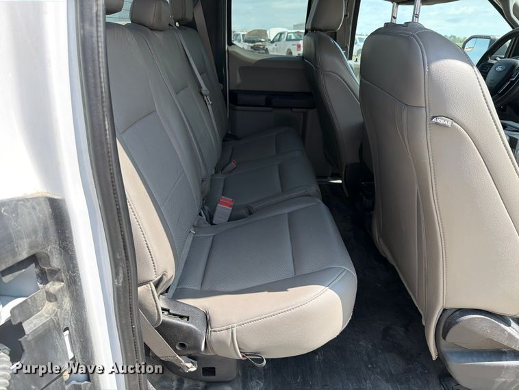 image for item DV8532 2019 Ford F150 Ext. Cab pickup truck