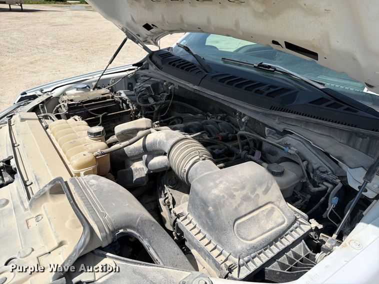 image for item DV8532 2019 Ford F150 Ext. Cab pickup truck