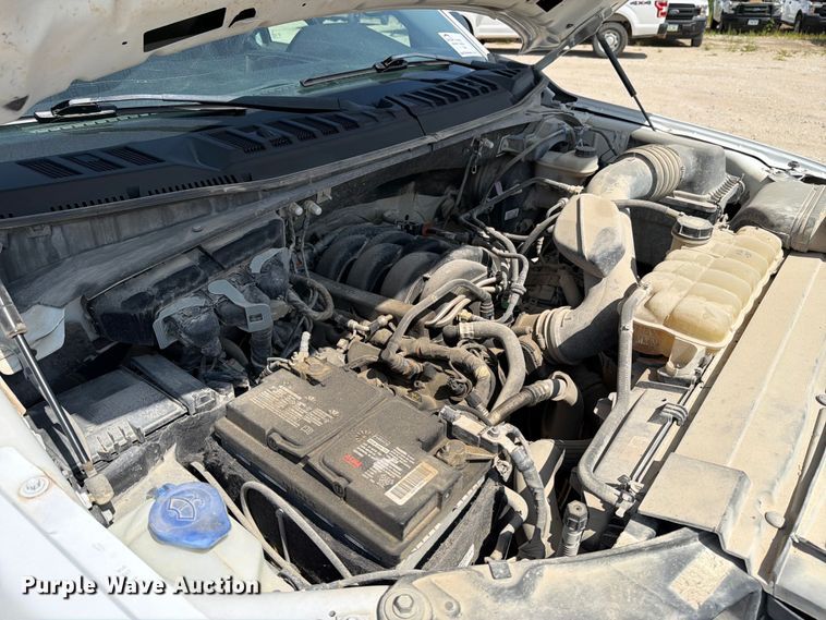 image for item DV8532 2019 Ford F150 Ext. Cab pickup truck