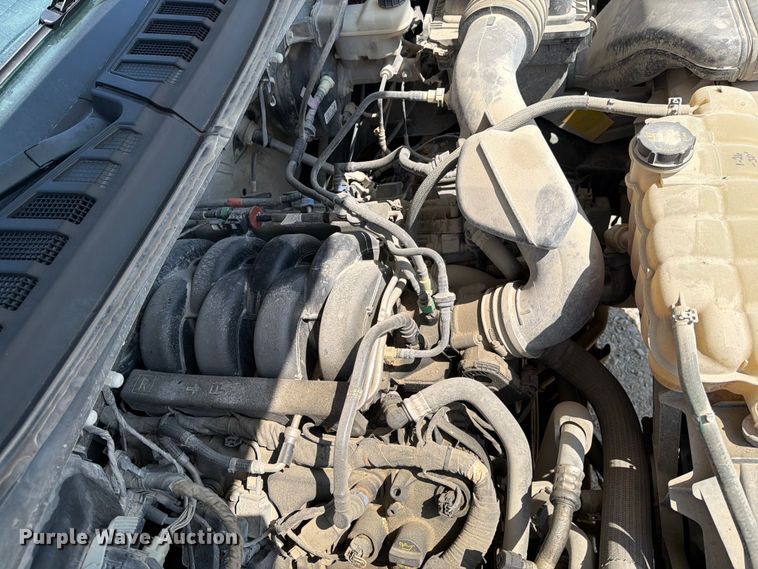 image for item DV8532 2019 Ford F150 Ext. Cab pickup truck