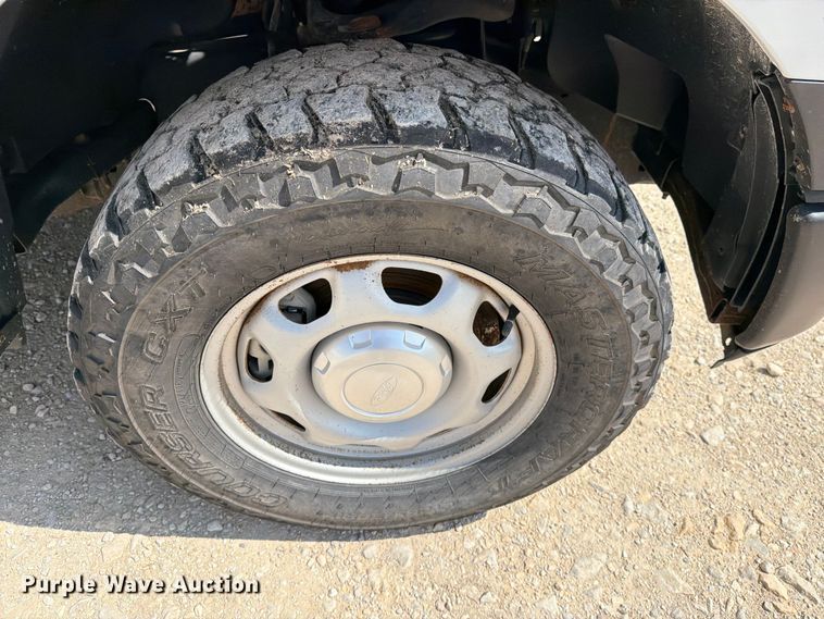 image for item DV8532 2019 Ford F150 Ext. Cab pickup truck