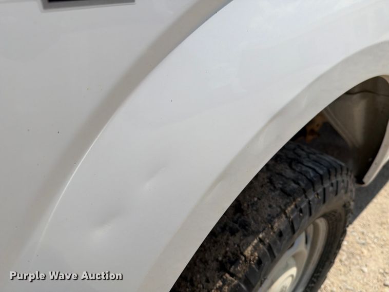 image for item DV8533 2019 Ford F150 Ext. Cab pickup truck