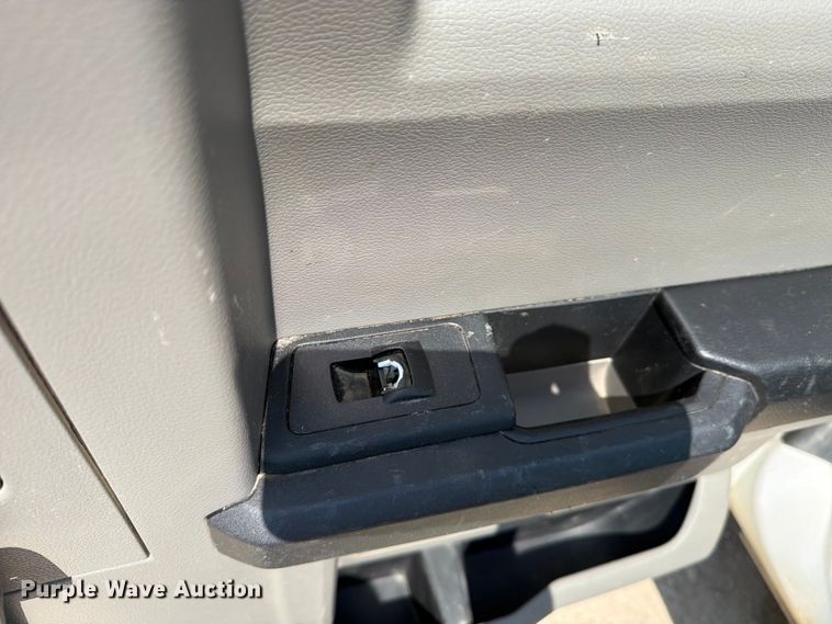 image for item DV8533 2019 Ford F150 Ext. Cab pickup truck