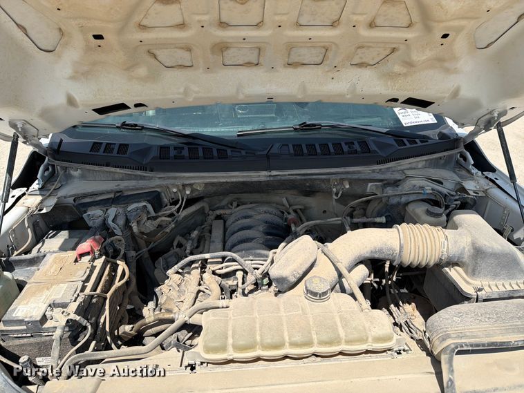 image for item DV8533 2019 Ford F150 Ext. Cab pickup truck