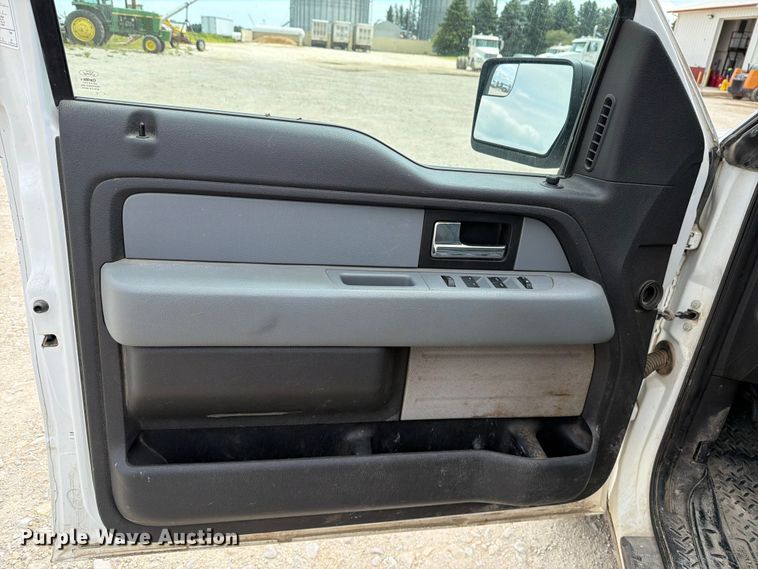 image for item DV8534 2014 Ford F150 Ext. Cab pickup truck