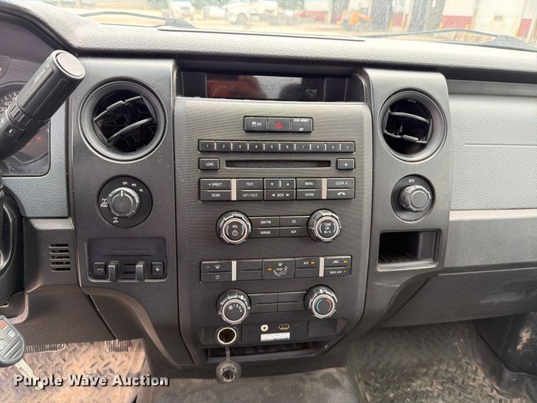 image for item DV8534 2014 Ford F150 Ext. Cab pickup truck