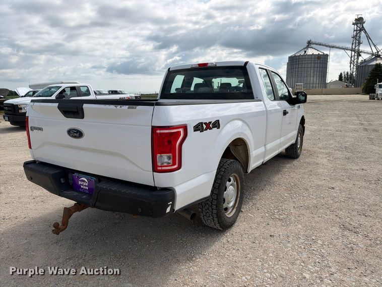 image for item DV8536 2017 Ford F150 Ext. Cab pickup truck