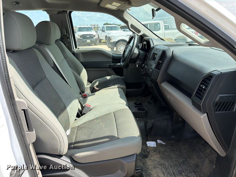 image for item DV8536 2017 Ford F150 Ext. Cab pickup truck