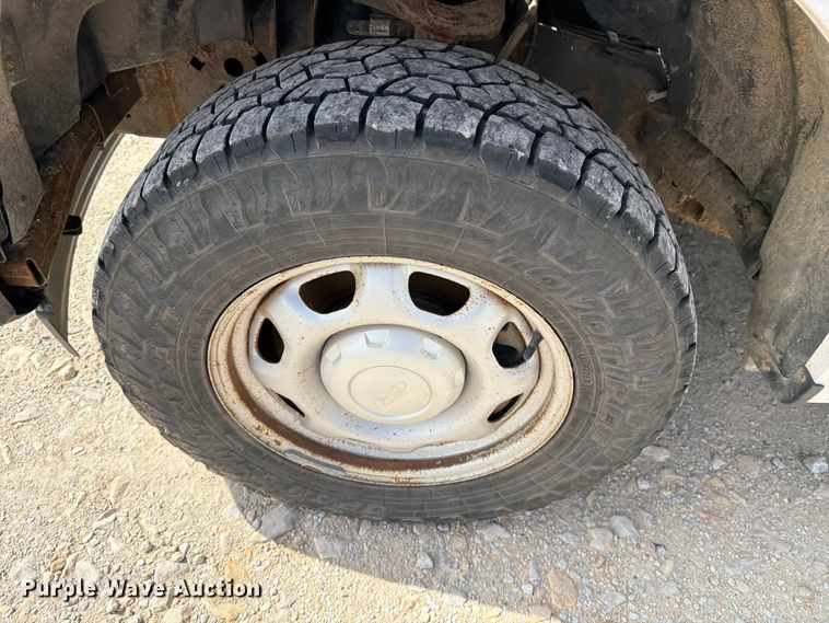 image for item DV8536 2017 Ford F150 Ext. Cab pickup truck