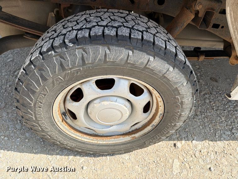image for item DV8536 2017 Ford F150 Ext. Cab pickup truck