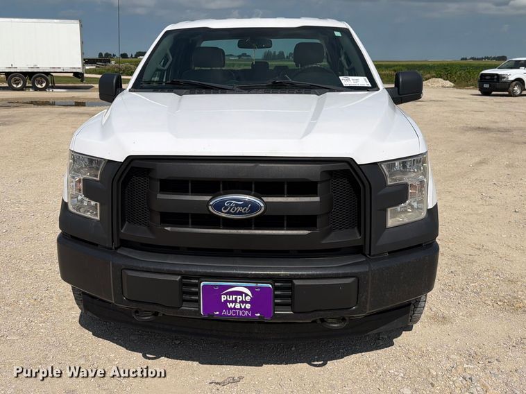 image for item DV8537 2017 Ford F150 Ext. Cab pickup truck