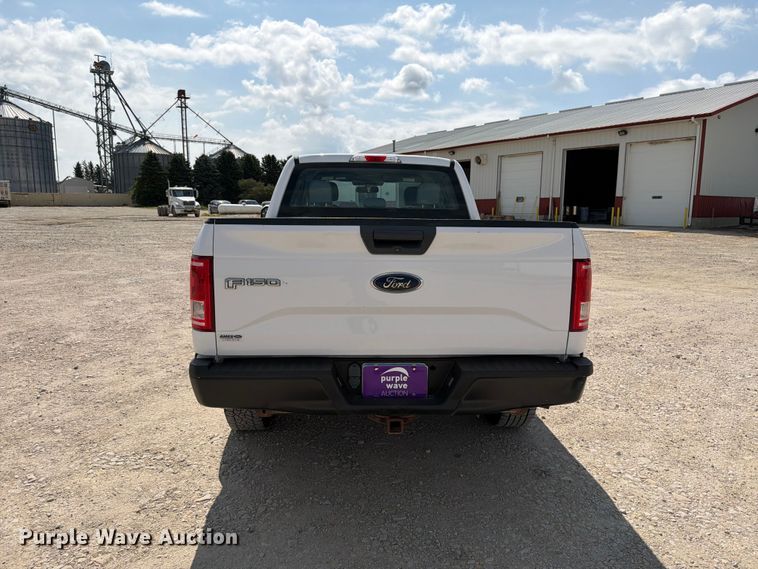 image for item DV8537 2017 Ford F150 Ext. Cab pickup truck