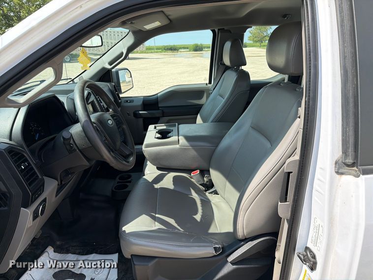 image for item DV8537 2017 Ford F150 Ext. Cab pickup truck