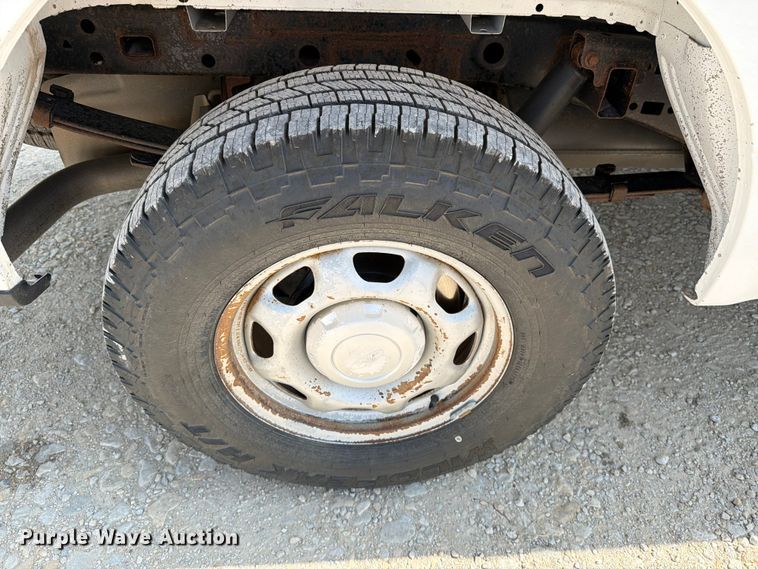 image for item DV8537 2017 Ford F150 Ext. Cab pickup truck