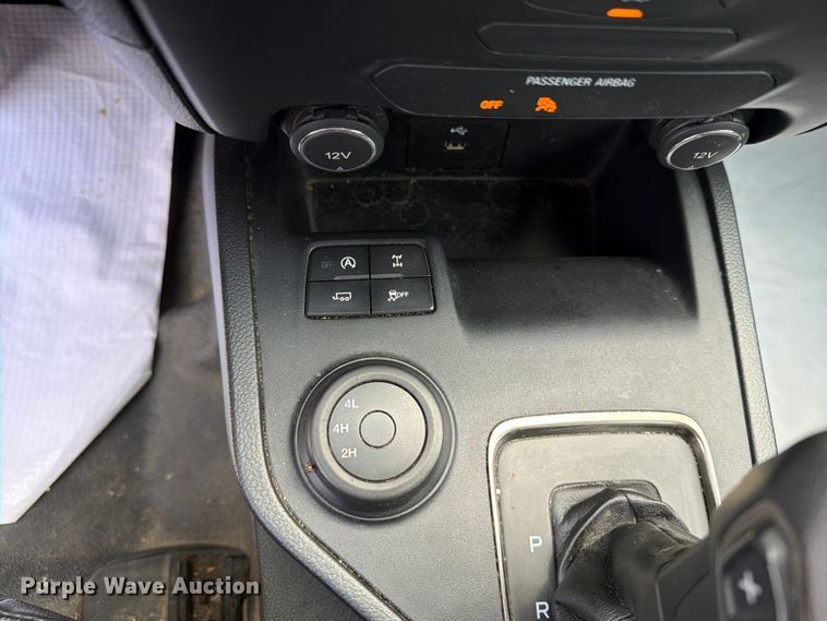 image for item DV8538 2020 Ford Ranger Crew Cab pickup truck