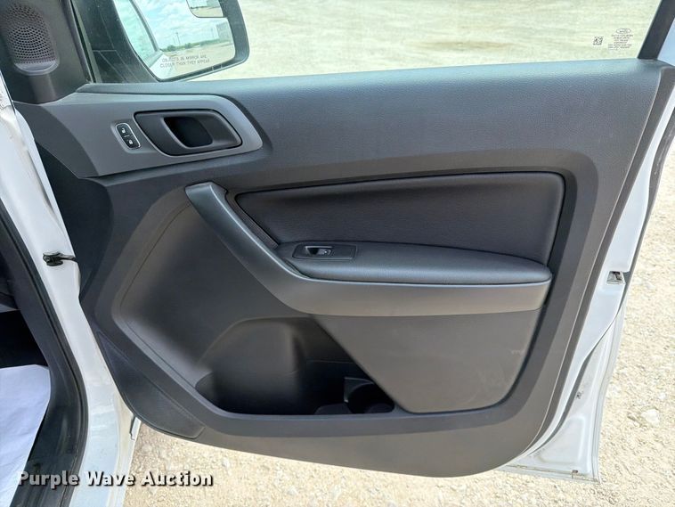 image for item DV8538 2020 Ford Ranger Crew Cab pickup truck