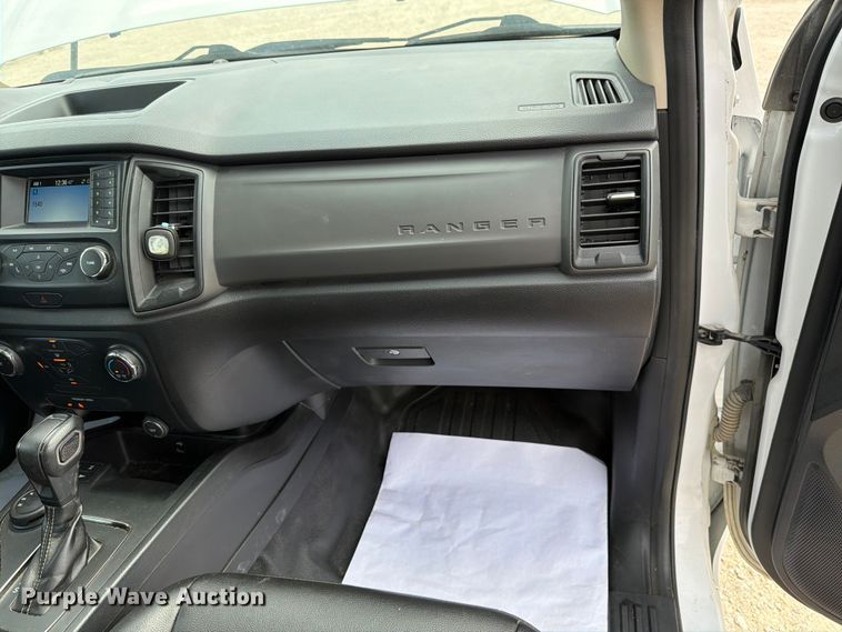 image for item DV8538 2020 Ford Ranger Crew Cab pickup truck