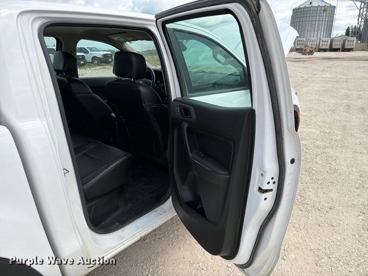 image for item DV8538 2020 Ford Ranger Crew Cab pickup truck