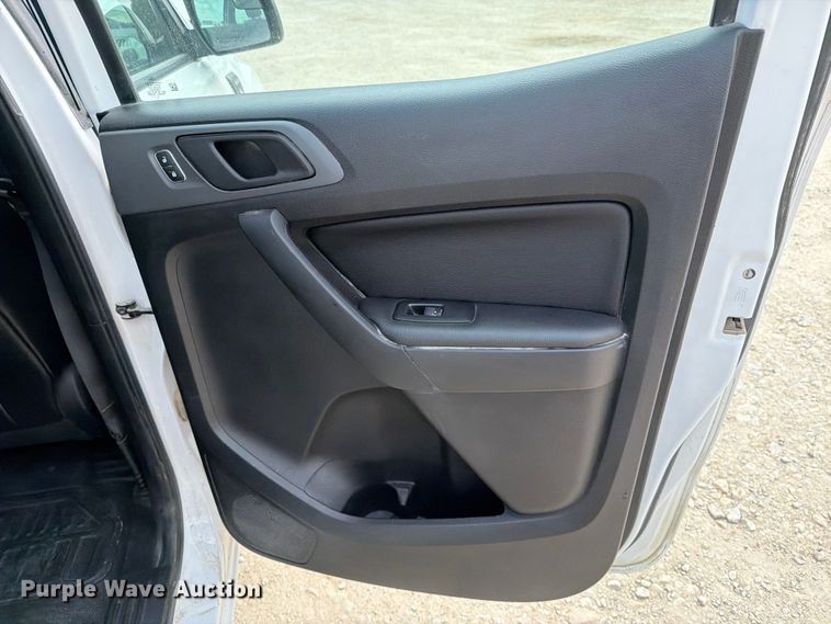 image for item DV8538 2020 Ford Ranger Crew Cab pickup truck