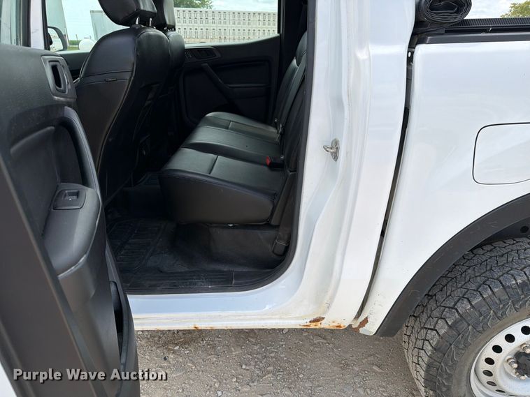 image for item DV8538 2020 Ford Ranger Crew Cab pickup truck