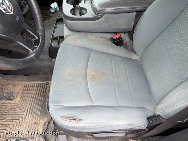 image for item DV8542 2019 RAM 1500 Crew Cab pickup truck