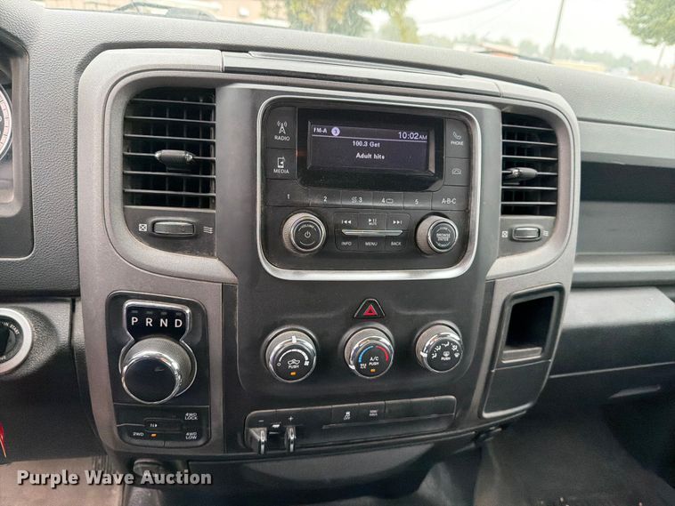 image for item DV8542 2019 RAM 1500 Crew Cab pickup truck