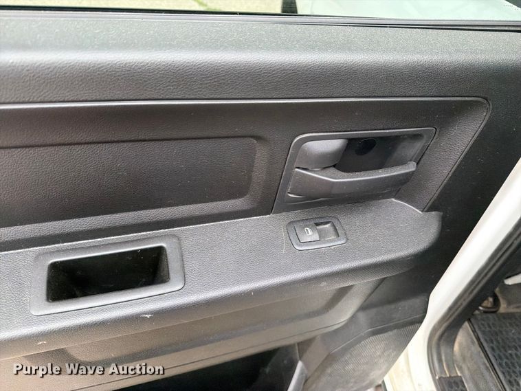 image for item DV8542 2019 RAM 1500 Crew Cab pickup truck