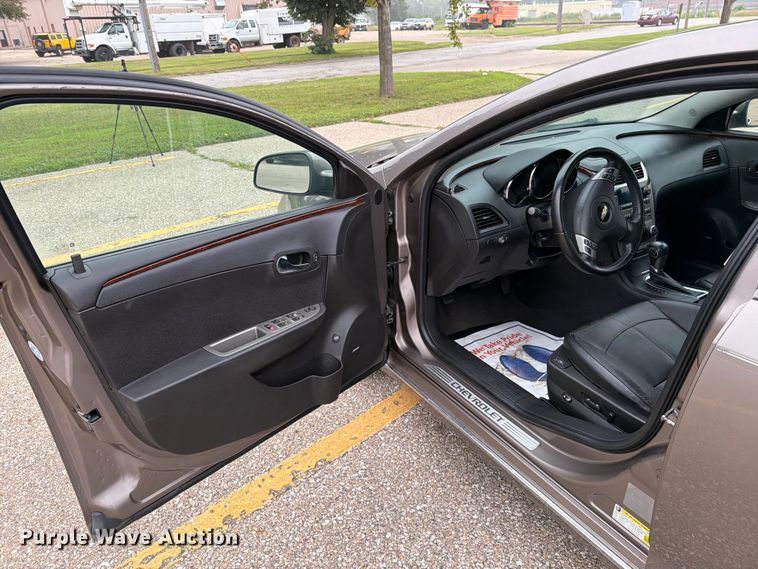 image for item DV8543 2012 Chevrolet Malibu 