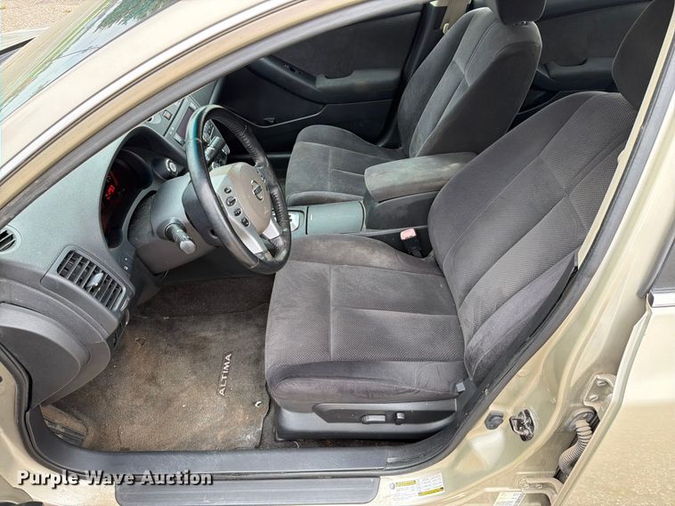 image for item DV8545 2009 Nissan Altima 