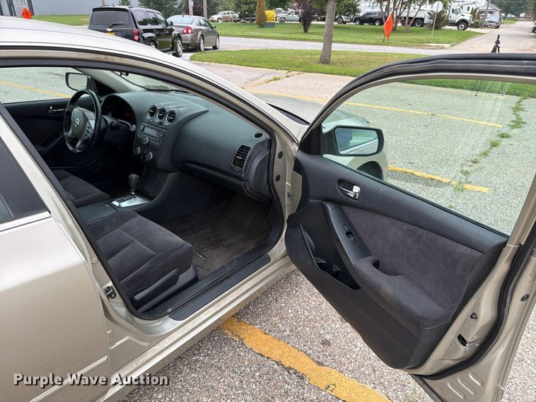 image for item DV8545 2009 Nissan Altima 