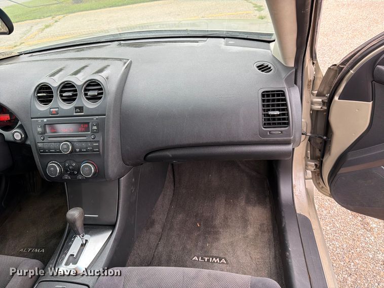 image for item DV8545 2009 Nissan Altima 