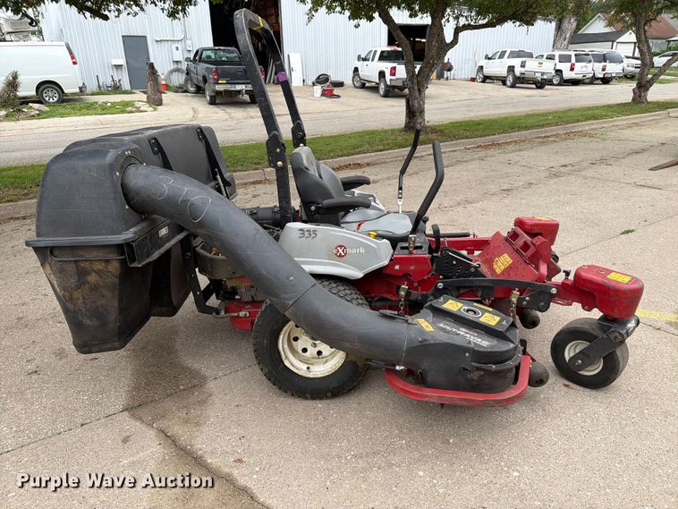 image for item DV8551 Exmark E-Series ZTR lawn mower