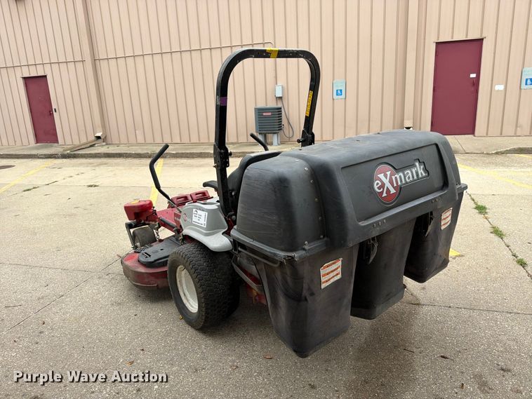 image for item DV8551 Exmark E-Series ZTR lawn mower
