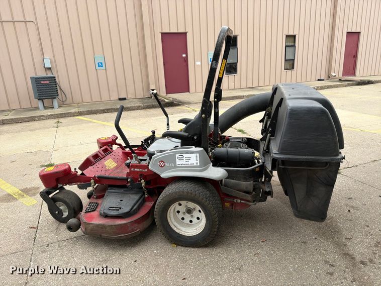 image for item DV8551 Exmark E-Series ZTR lawn mower