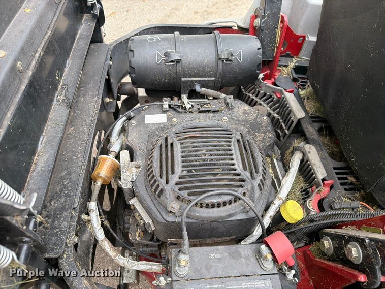 image for item DV8551 Exmark E-Series ZTR lawn mower