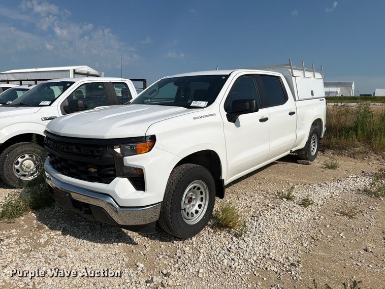 2023 Chevrolet Silverado 1500 Crew Cab pickup truck
