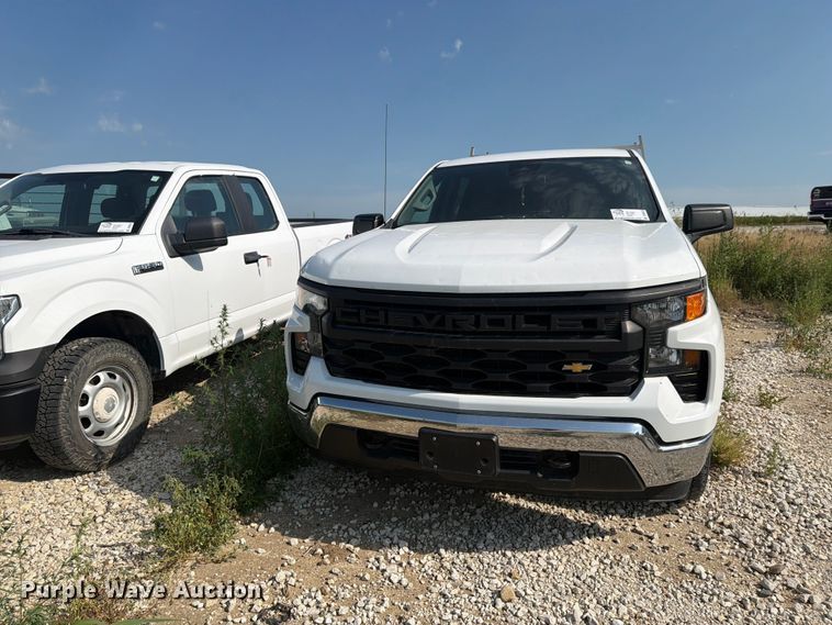 image for item DV8553 2023 Chevrolet Silverado 1500 Crew Cab pickup truck