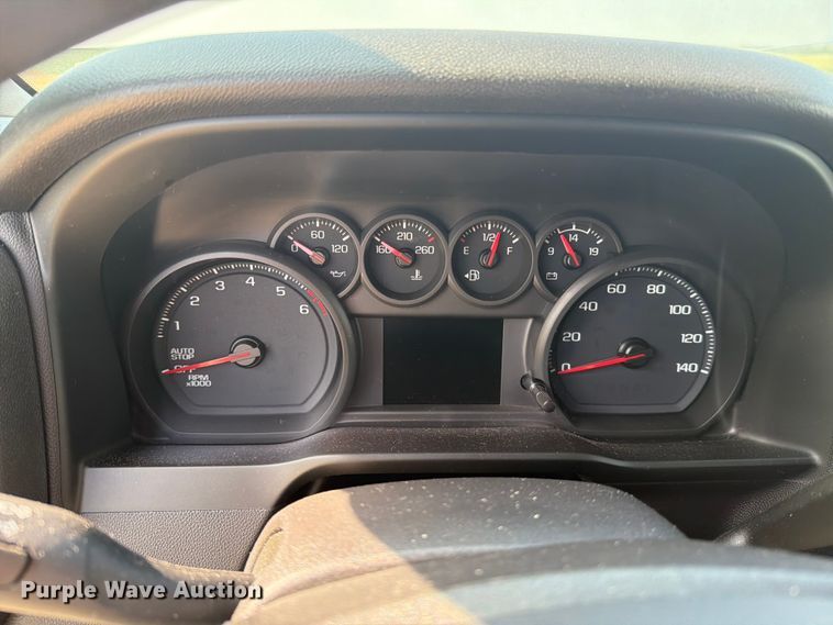 image for item DV8553 2023 Chevrolet Silverado 1500 Crew Cab pickup truck