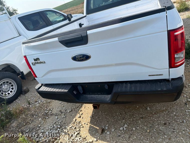 image for item DV8554 2015 Ford F150 Ext. Cab pickup truck