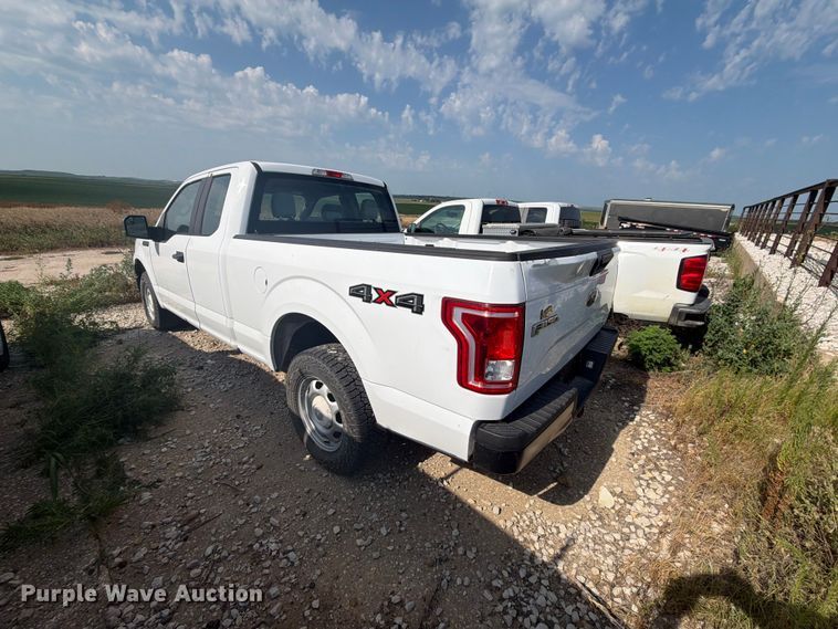 image for item DV8554 2015 Ford F150 Ext. Cab pickup truck