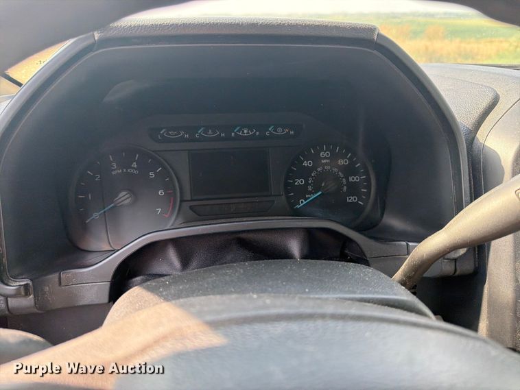 image for item DV8554 2015 Ford F150 Ext. Cab pickup truck