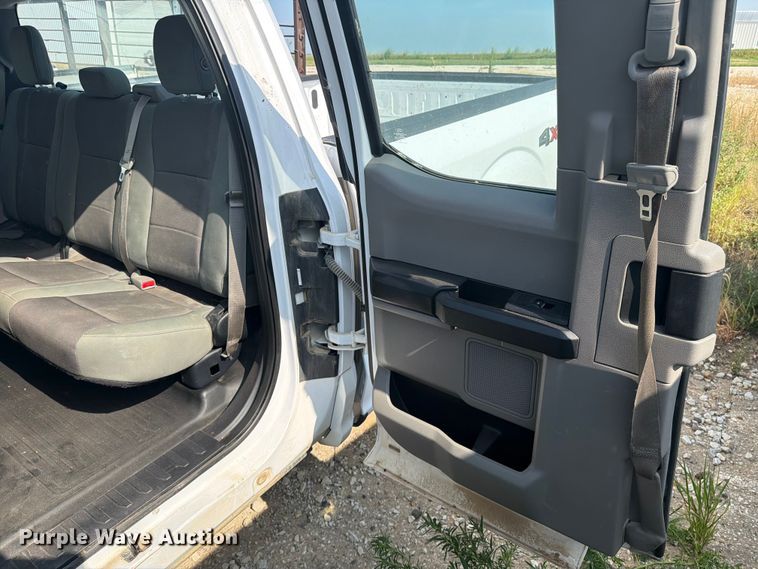 image for item DV8554 2015 Ford F150 Ext. Cab pickup truck