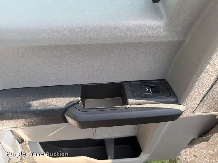 image for item DV8554 2015 Ford F150 Ext. Cab pickup truck